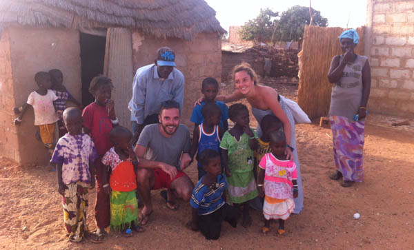 Gloria e Tony si sono trasferiti a vivere in Senegal dove stanno completando il loro B&B